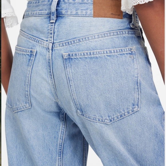 Madewell, The Darted Barrel-Leg Jean, MSRP $148, NWT CURRENT - Picture 14 of 15